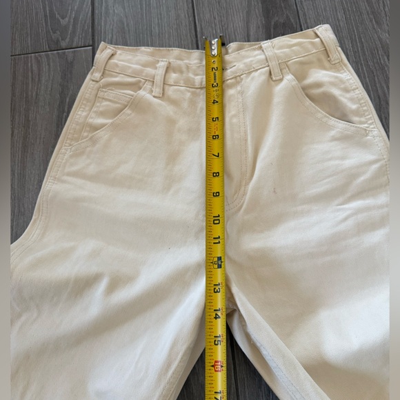 J. Galt|Brandy Melville cargo pants,high waisted size small•••Cute trendy style - Picture 13 of 16